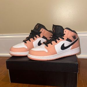 Nike Jordan’s. Color: pink,black,white.